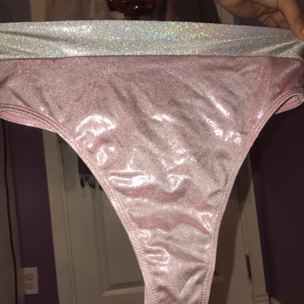 High waisted pink bottoms